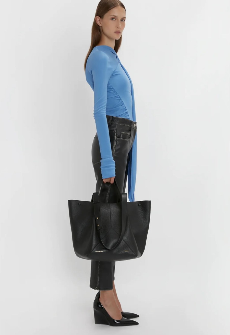 New Zoe Fashion The Medium Tote In Black