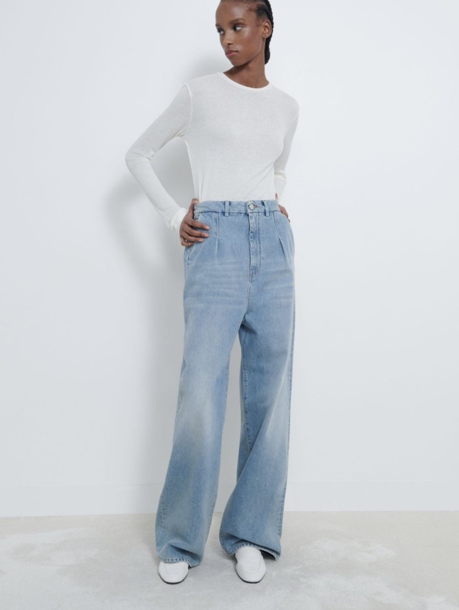 Wholesale Zoe Fashion Jeans In Washed Light Blue